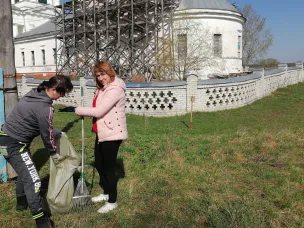 Добрая традиция – субботники.  С начала апреля в населенных пунктах Территориального управления № 1 проводились субботники